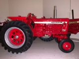 Canadian International 756 1/16 Scale Toy Tractor