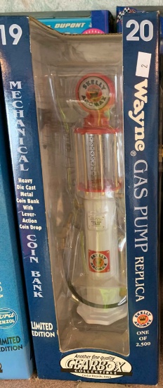 Wayne Gas Pump Replica