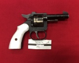 .22 cal Revolver, Pearl grips