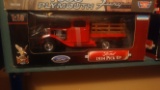 1934 Ford Pickup with Stake Bed 1/18