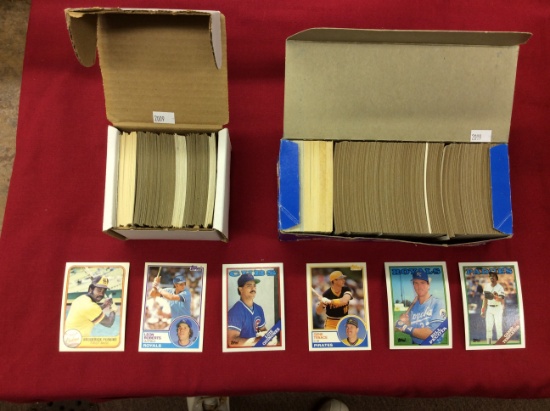 2 Boxes of Baseball Collector Cards (500+ count)