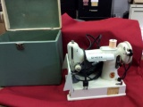 Singer Featherweight 221K Sewing Machine with Case