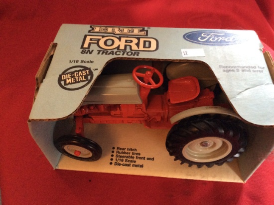 Ford 8N Tractor  1/16