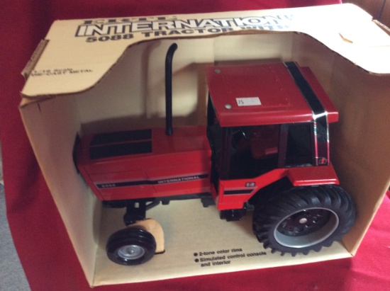 IH 5088 Tractor 1/16