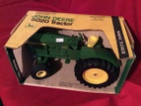 John Deere 5020 Tractor  1/16