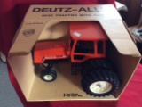 Deutz-Allis 8030 Tractor 1/16