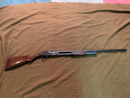 Winchester Md. 12 20 ga. Pump Shotgun
