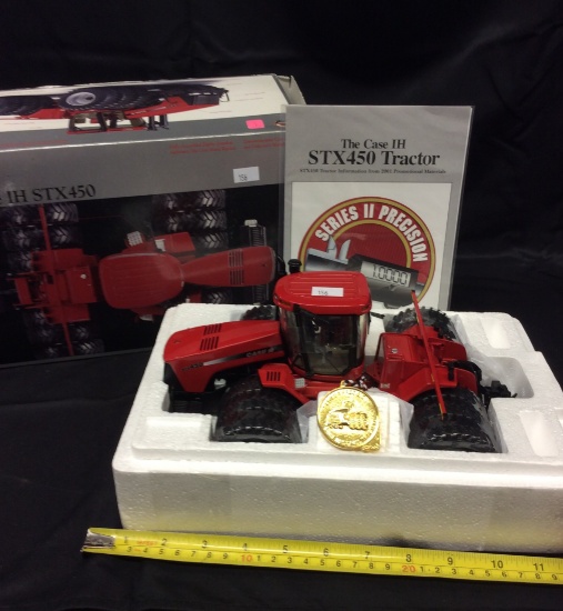 Ertl Case IH STX 450 Precision Series W/Box  1/32