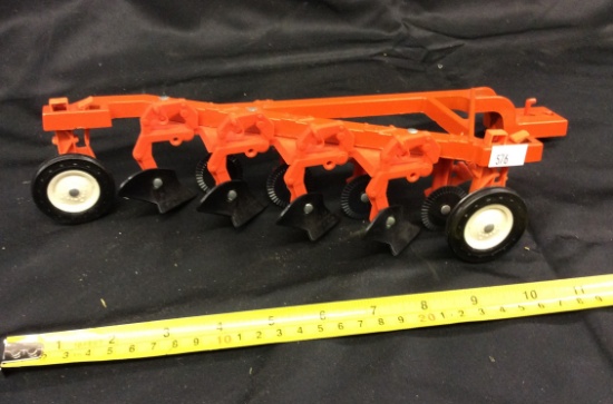 Allis-Chalmers 4 Bottom Plow  1/16