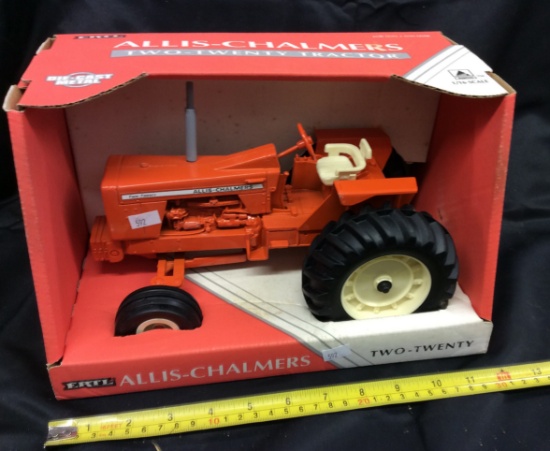 Ertl Allis-Chalmers Two-Twenty  1/16