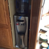 Water Cooler & Dispenser. YLR-5-V208CW