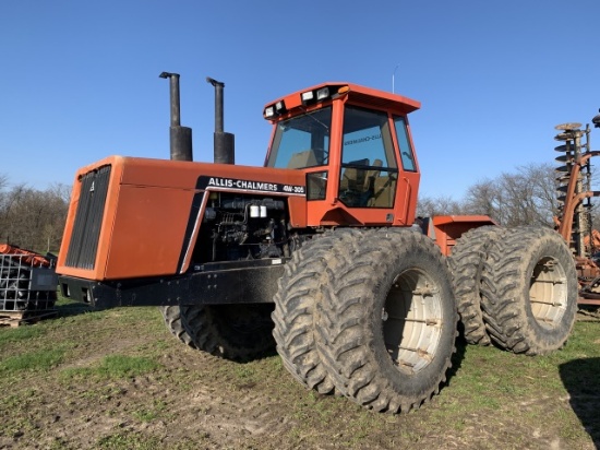 Allis Chalmer’s 4w-305 4wd Tractor With Duals, Field Ready, Has Manifold Crack, Owner To Include Rep