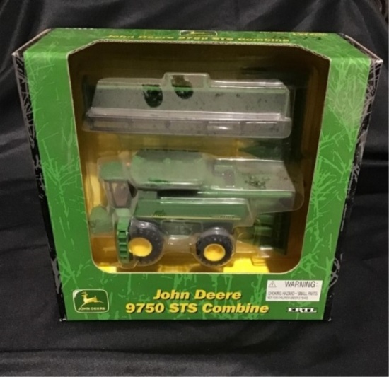 Ertl John Deere 9750sts Combine