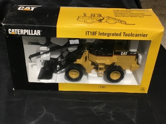 Caterpillar IT18F integrated tool Carrier 1/25 scale