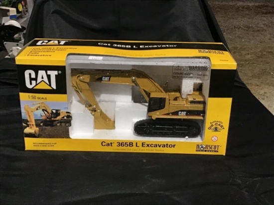 Cat 365BL excavator 1/50 scale