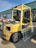 PICK UP LOCATION DUNCANVILLE, TX: Hyster Forklift Model H60XM 4-Wheel Sit Down Capacity: 6000 Pounds