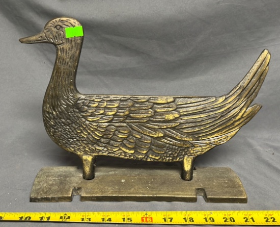 Bronze duck figure 13x9"