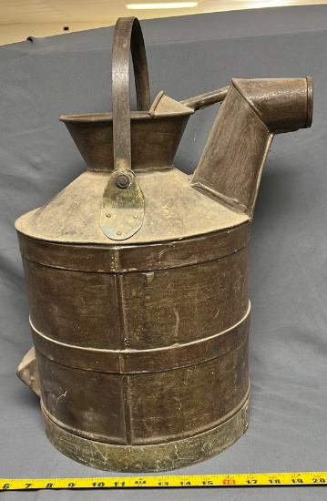 Standard oil fuel can 12x17"