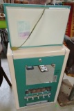 Cigarette vending machine 21x9x42 with key, Fawn engineering, light portion