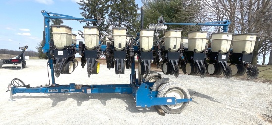 Kinze 2500 Planter, Hydraulic Fold
