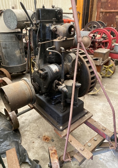 Water-Cooled Vertical Engine on Metal Cart