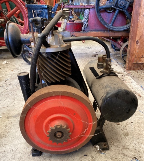 Briggs Engine with Cylindrical Tank and Red Flywheel