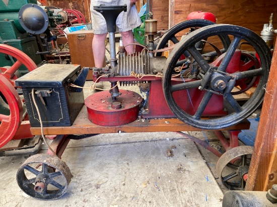 Horizontal Hit-and-Miss Engine on Rolling Base