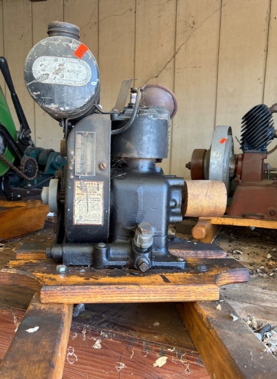Sears and Roebuck and Company Gas Engine Model 500.207104