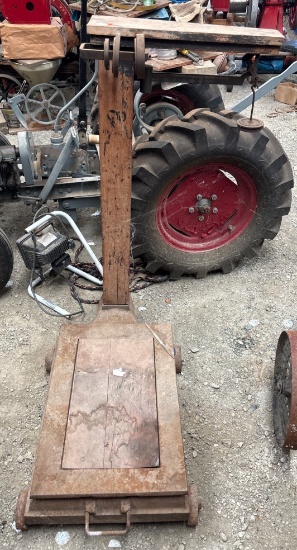 Platform Scale with Counterweight Mechanism