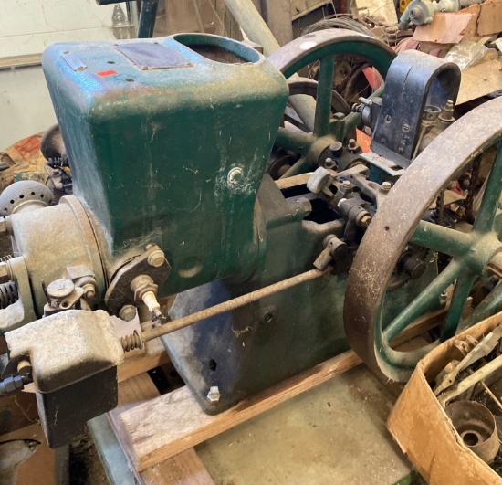 Worthington Kerosene Engine with Dual Flywheels