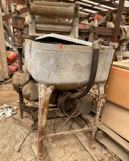 Maytag Electric Wringer Washing Machine
