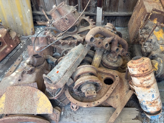 Caterpillar Machinery Parts in Rusted Condition