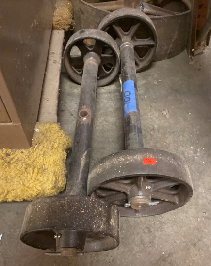 Metal Axles with Iron Wheels and Bolted Hubs