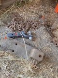 Hitch and Chain Assortment with Metal Components