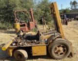 Yellow Forklift Frame Missing Engine, for Parts, Unknown Make
