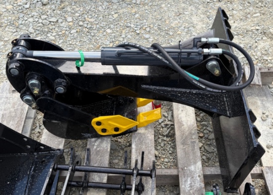 Mini Skid Steer Digger