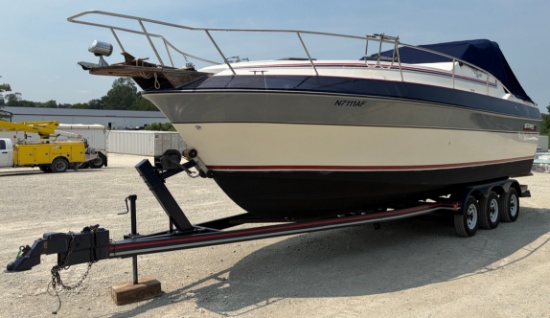 1987 Cruiser Yacht Veesport with 1991 Trailer, Sleeps 6, Has Refrigerator, Bathroom and Shower, Trai
