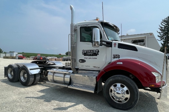2016 Kenworth T880 Semi Tractor, MX13 450 HP Paccar Motor (Deleted), Eaton 13 Speed Transmission, Al