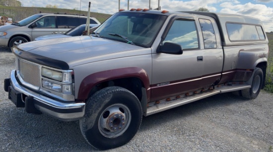 1998 Chevy 3500 Pickup Truck, 282,334 Miles, Non-Running, For Parts, No Key, NO TITLE, VIN: 1GCHK39F