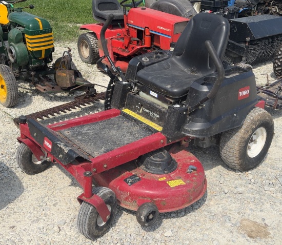Toro Timecutter Z4220 Zero Turn Lawn Mower, Runs and Mows