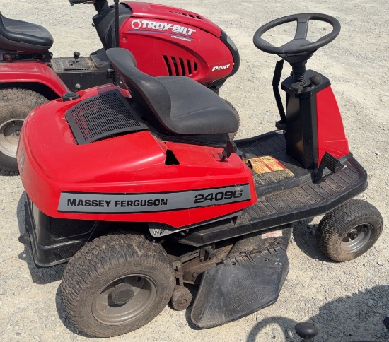 Massey Ferguson 2409G Mower, Non-Running, No Key