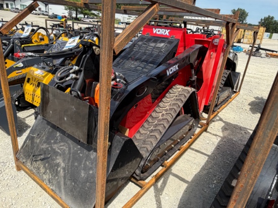 NEW 2026 Mini Skid Steer Track Loader, Model NL-750