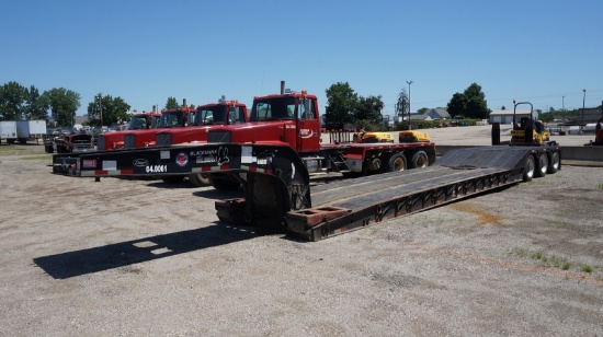 *2005 Etnyre 55 Ton Triaxle Lowboy, SN:1E92898515E11236, **WARNING: Front 5
