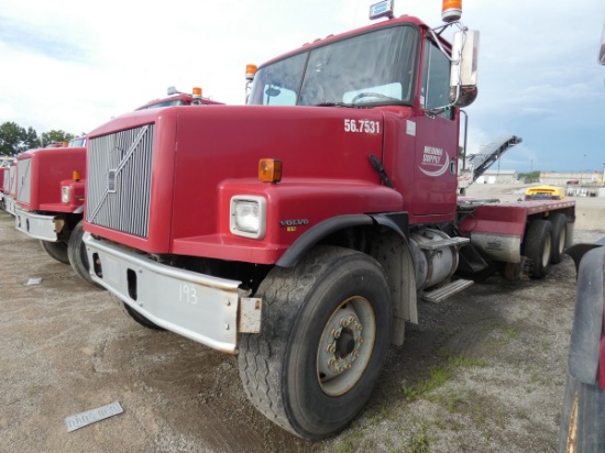 *2000 Volvo WG64 Mixer Truck Chassis, SN:4V5JC2UF9YN870656, Cummins ISM370,