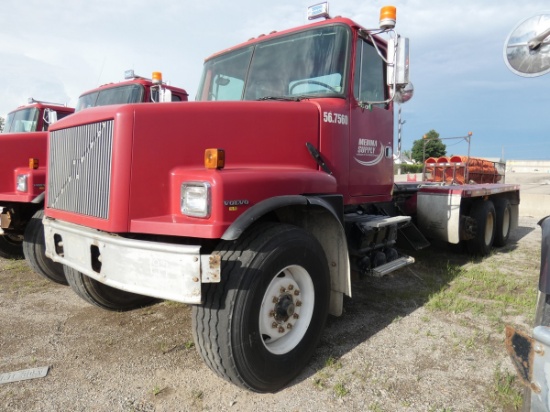 *1999 Volvo WG64 Triaxle Mixer Truck Chassis, SN:4VhJCCPF1XN864966, Cummins