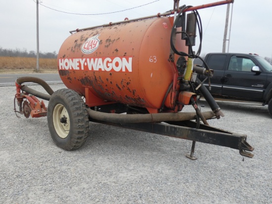 800 Gallon Clay Honey Wagon