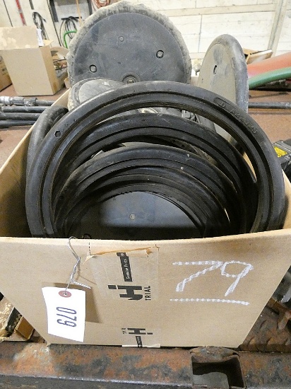 Planter Closing Wheels & (2) Metal Wheels