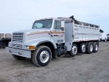 2000 International 2574 Quad Dump Truck, Cat C10-320 Diesel, Fuller 8LL, 18