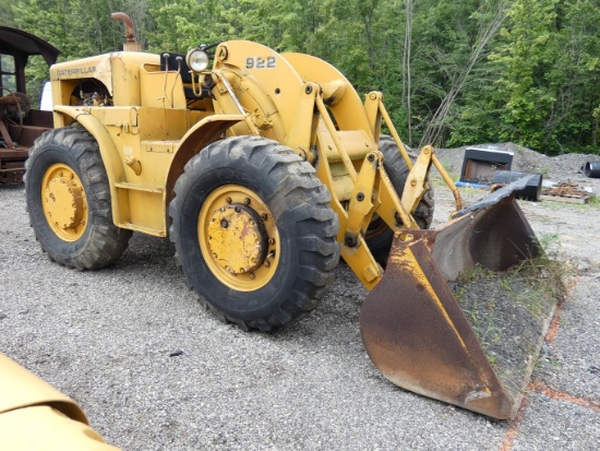 Cat 922 RT Loader, Gas Engine (Distributor Missing)