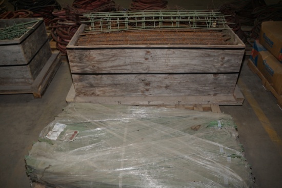 Box & Pallet of misc rebar